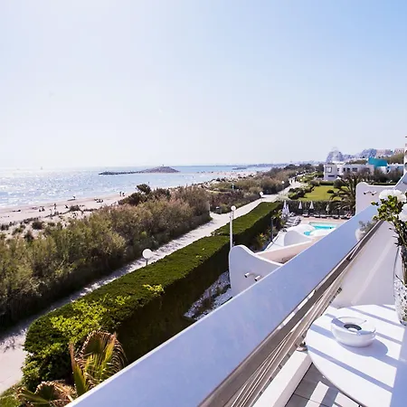 La 5 Etoiles Motte Otel