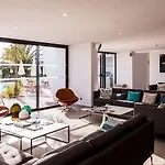 La 5 Etoiles Motte ホテル