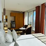 La 5 Etoiles Motte ホテル 5*