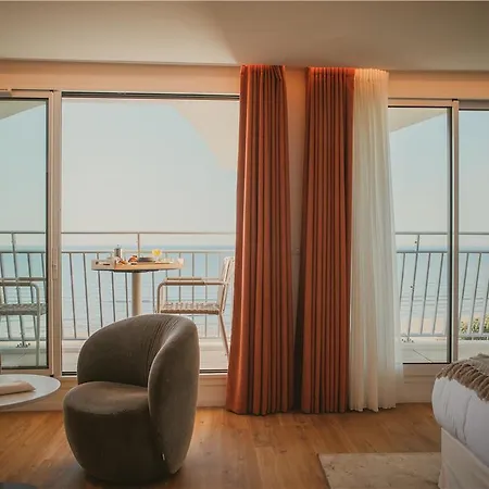 La 5 Etoiles Motte Hotel