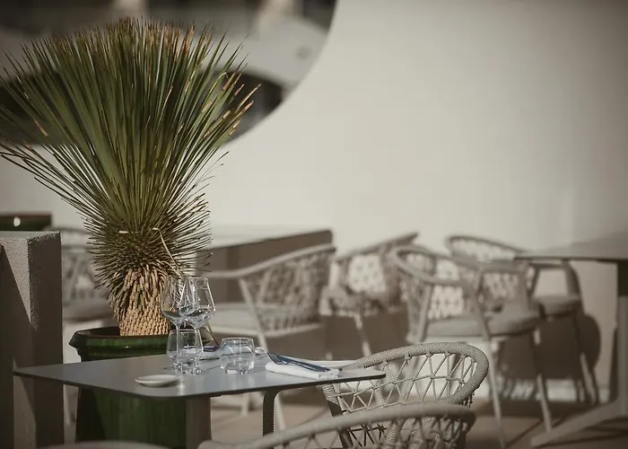 Hotel La 5 étoiles Motte 5*